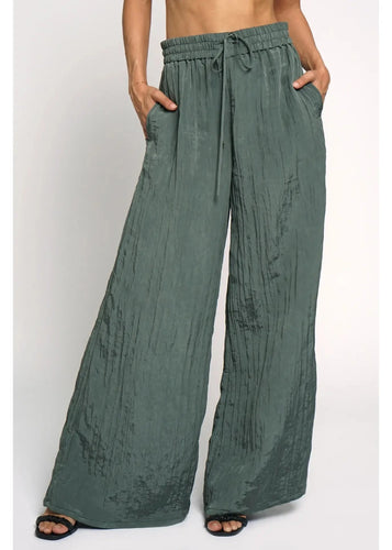 Plisse Wide Leg Pant