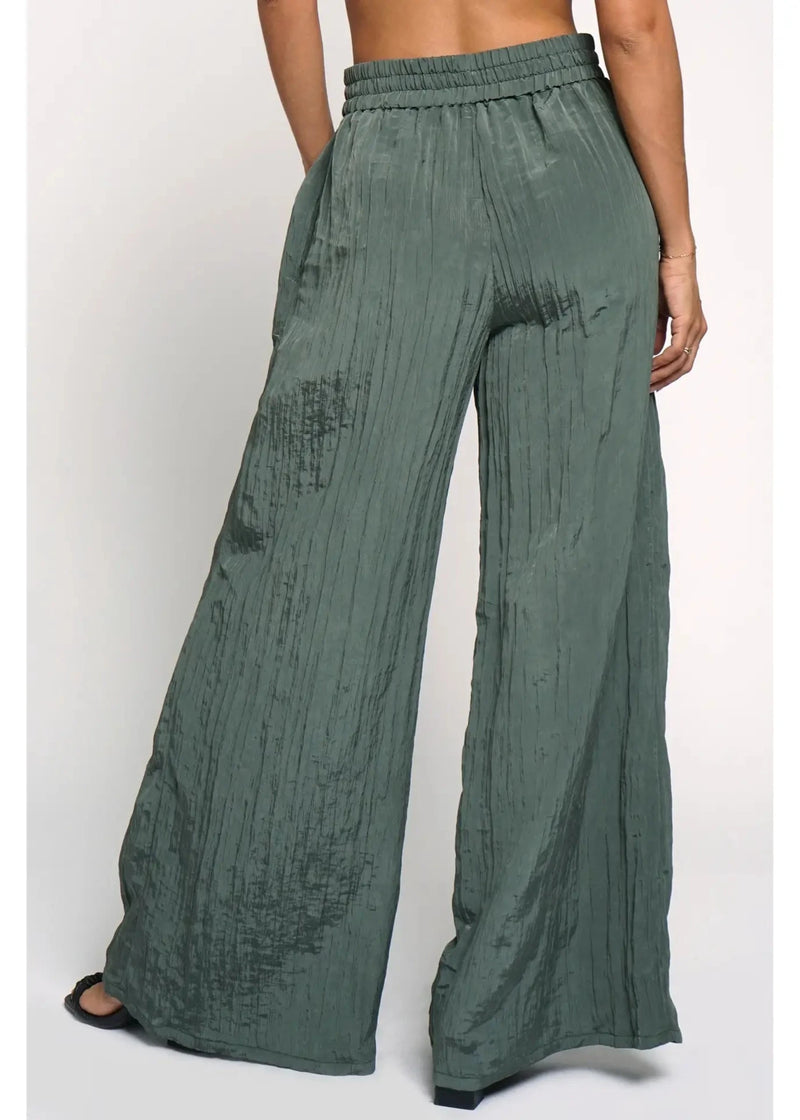 Plisse Wide Leg Pant